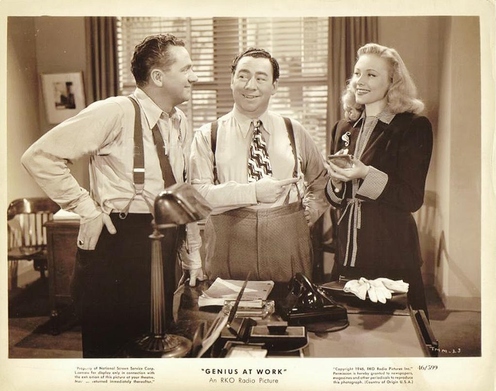 Alan Carney در صحنه فیلم سینمایی Genius at Work به همراه Anne Jeffreys و والی براون